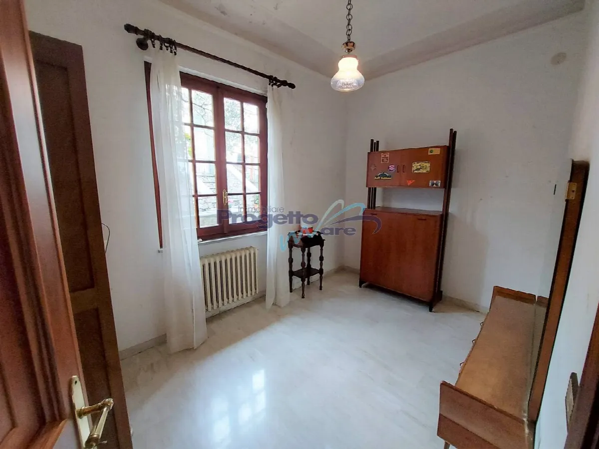 Appartamento Plurilocale in vendita a Pietra Ligure, Entroterra - foto 6