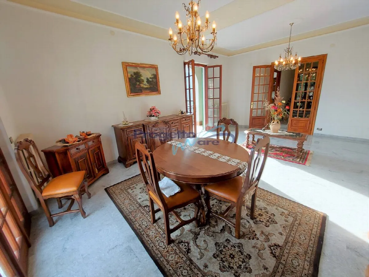 Appartamento Plurilocale in vendita a Pietra Ligure, Entroterra - foto 7