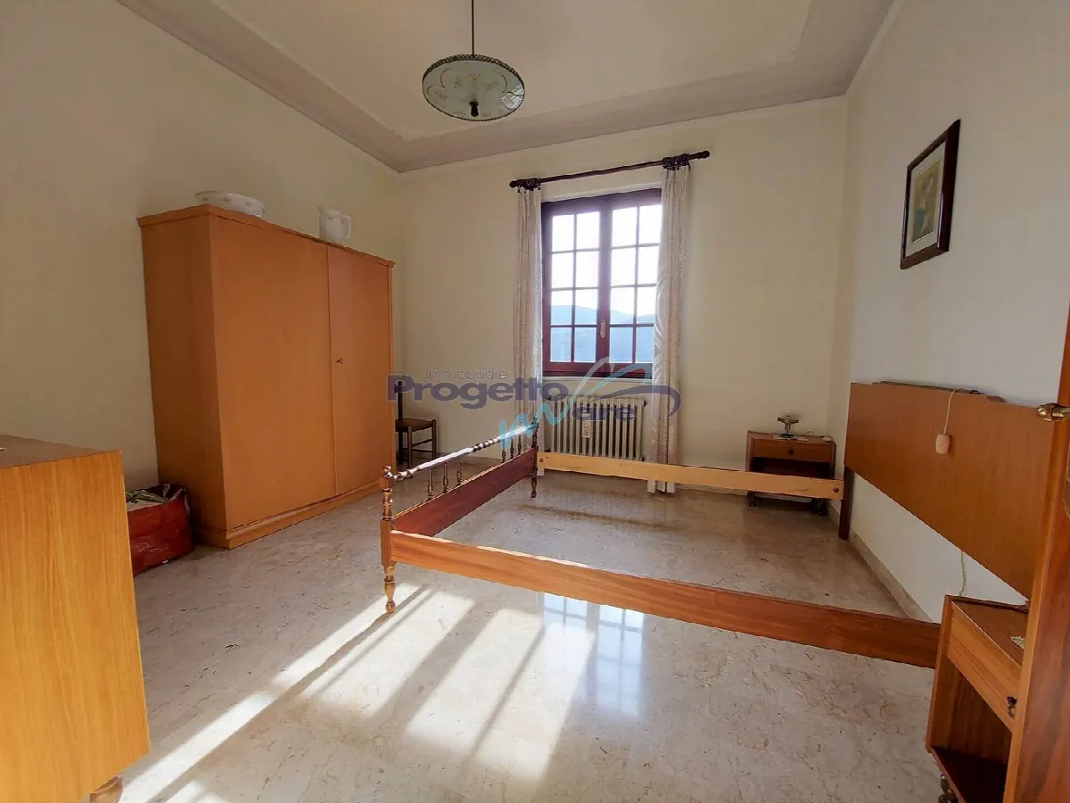 Appartamento Plurilocale in vendita a Pietra Ligure, Entroterra - foto 8
