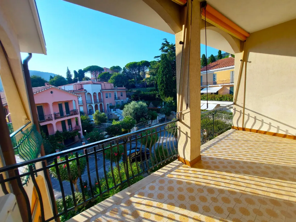 Appartamento Trilocale in vendita a Borgio Verezzi - foto 9