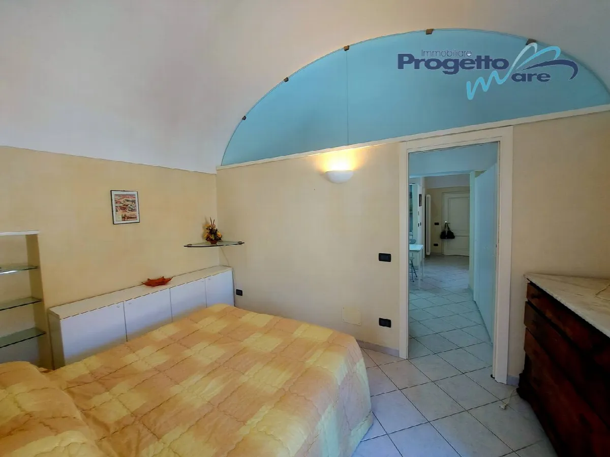 Appartamento Bilocale in vendita a Pietra Ligure, Centro storico - foto 5