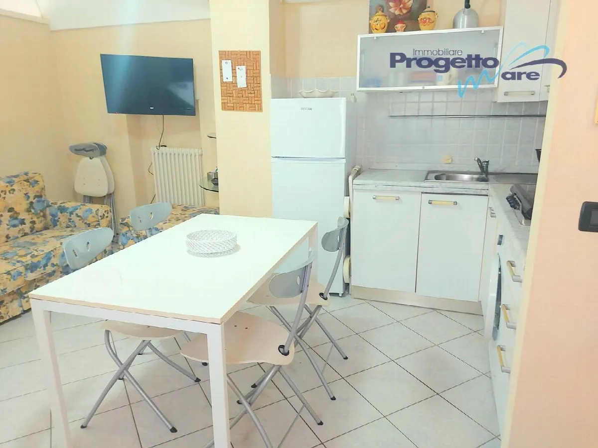 Appartamento Bilocale in vendita a Pietra Ligure, Centro storico - foto 6