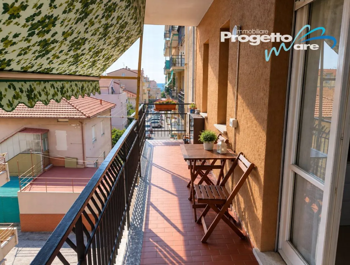Appartamento Bilocale in vendita a Pietra Ligure, Santa Corona - foto 2