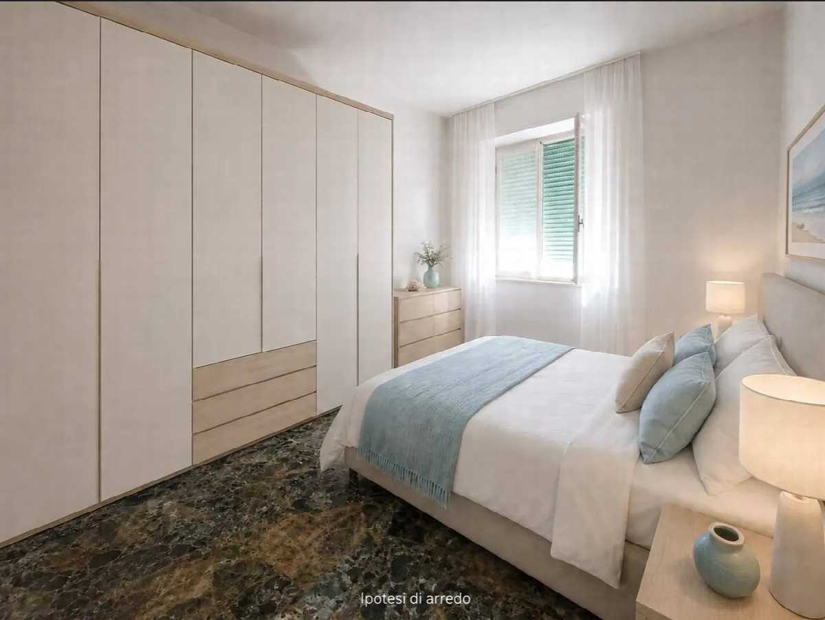Appartamento Quadrilocale in vendita a Pietra Ligure, Centro storico - foto 5