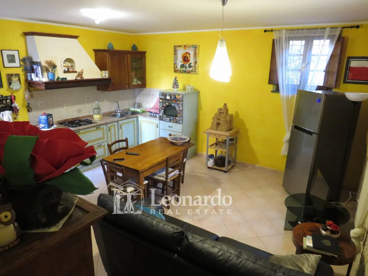 Appartamento indipendente in vendita a Camaiore - foto 3