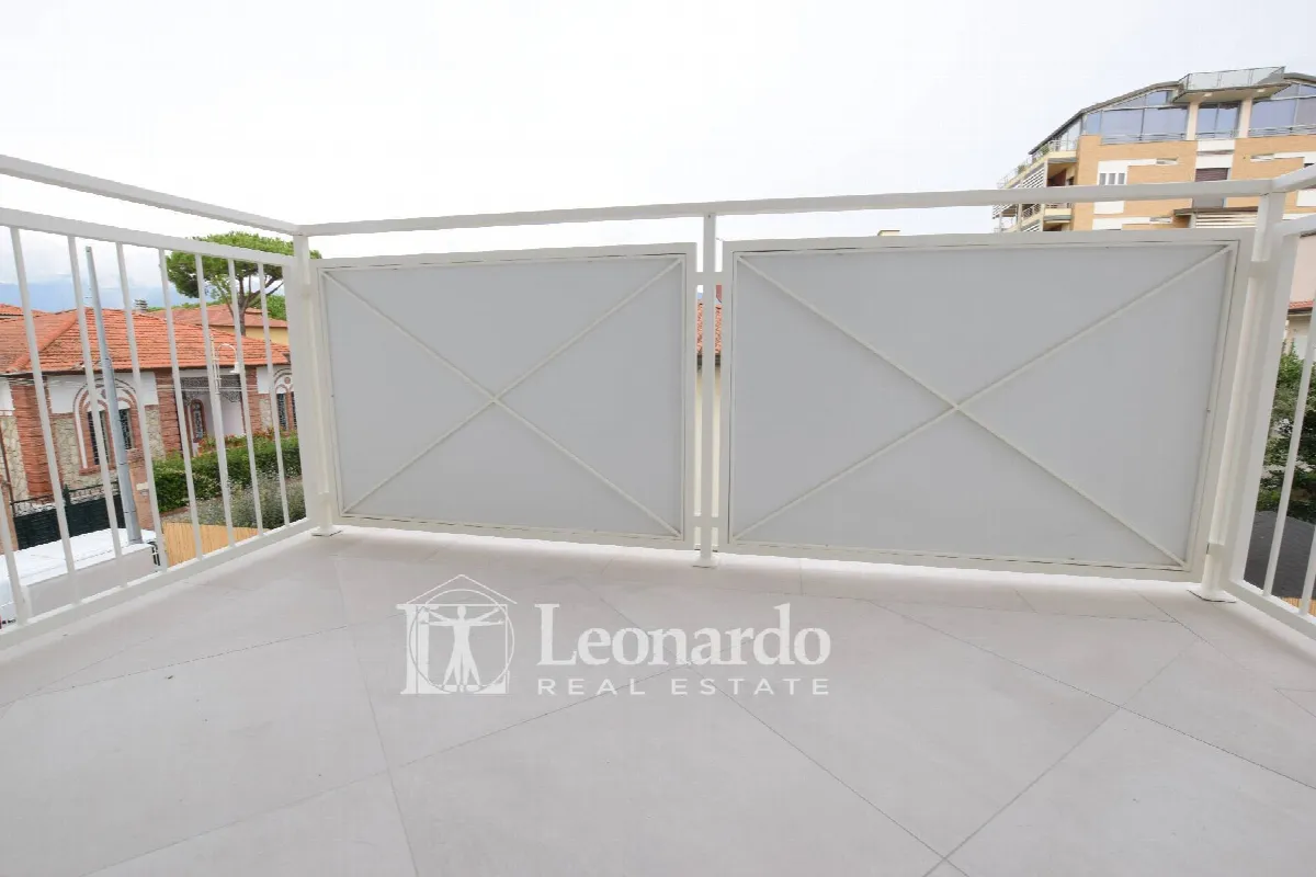 Appartamento in vendita a Pietrasanta, Focette - foto 2