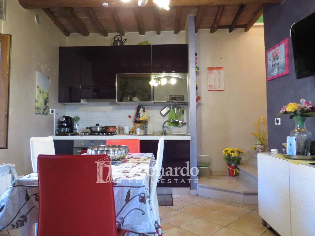 Appartamento indipendente in vendita a Massarosa, Bozzano - foto 9
