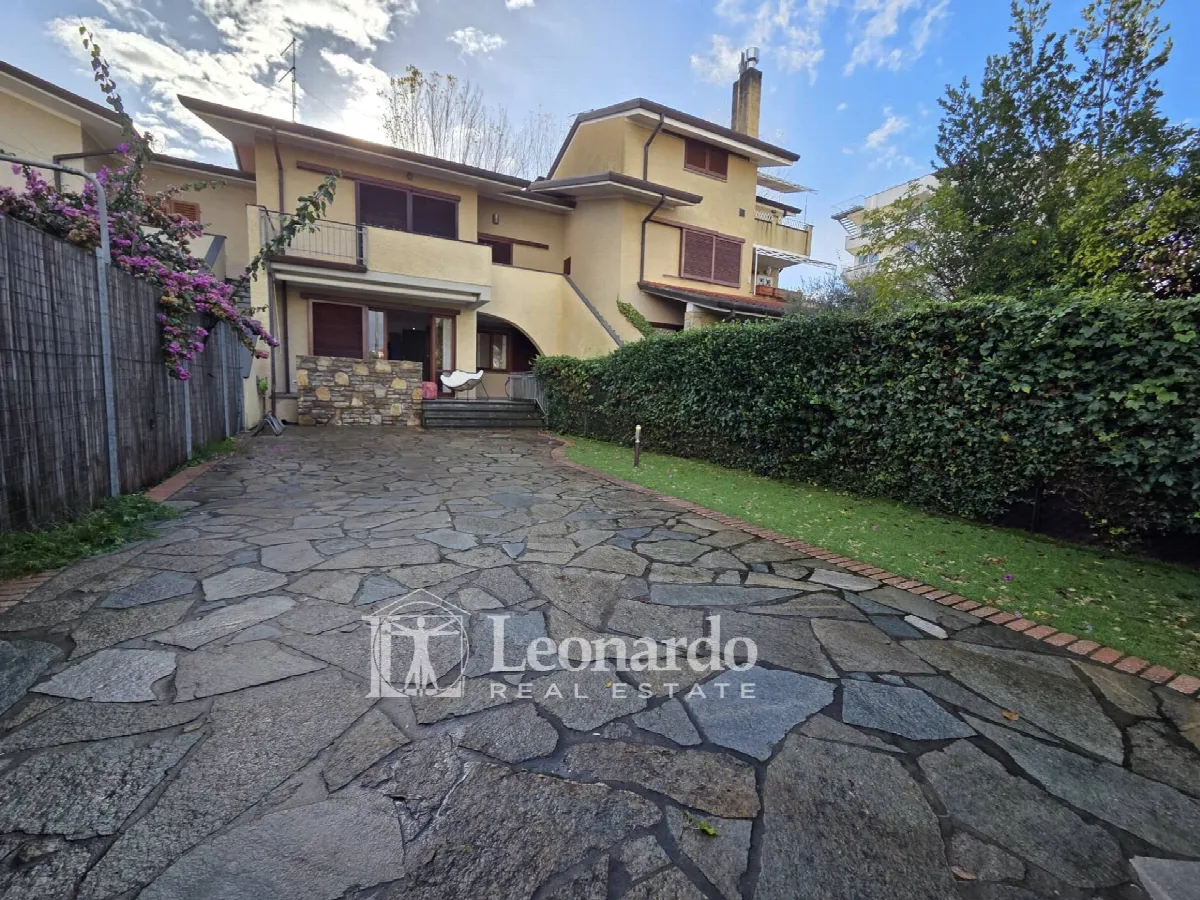 Appartamento in vendita a Pietrasanta, Marina di Pietrasanta - foto 1