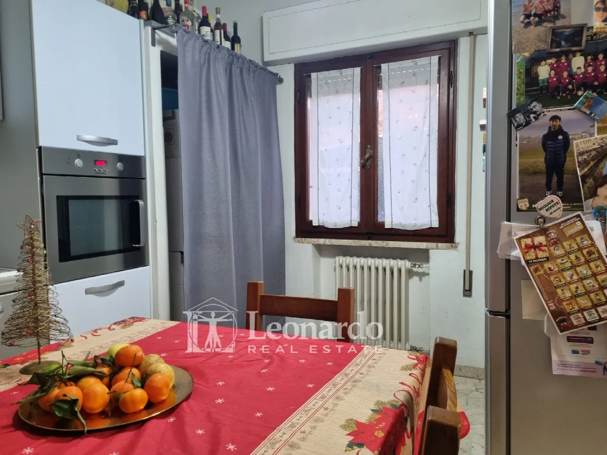 Appartamento in vendita a Pietrasanta, Centro Storico - foto 8