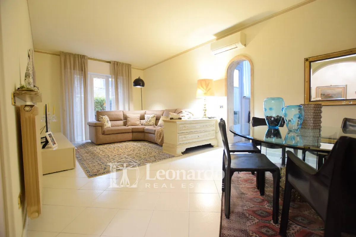 Appartamento in vendita a Viareggio, Migliarina - foto 1