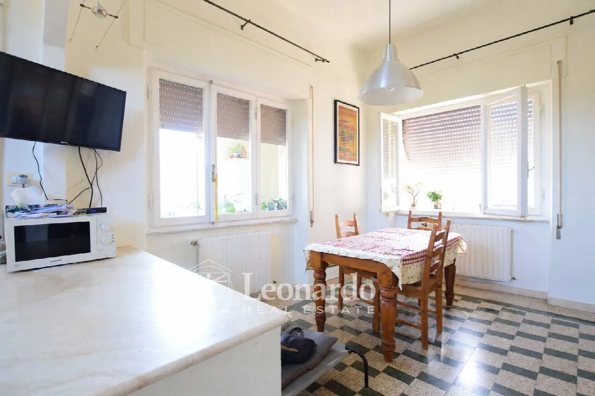 Appartamento indipendente in vendita a Viareggio, Varignano - foto 6