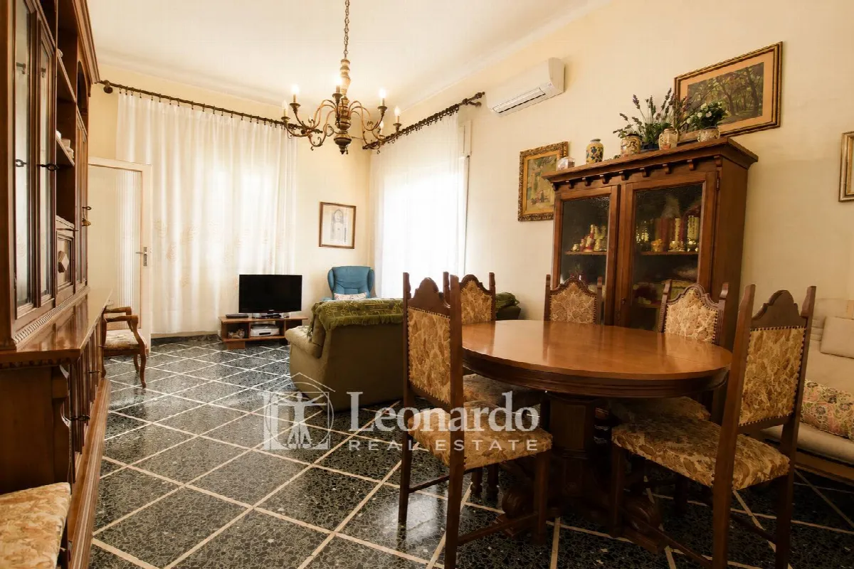 Appartamento indipendente in vendita a Viareggio, Varignano - foto 1