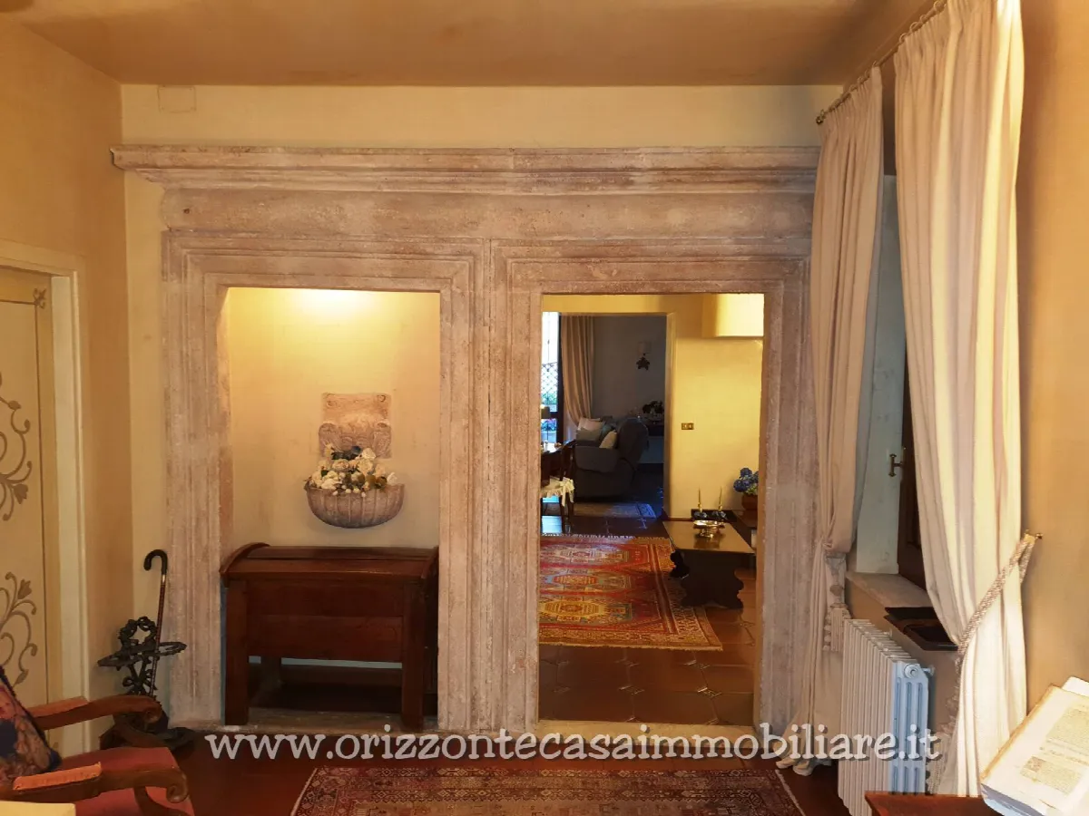 Appartamento in vendita a Ascoli Piceno, Centro Storico - foto 2