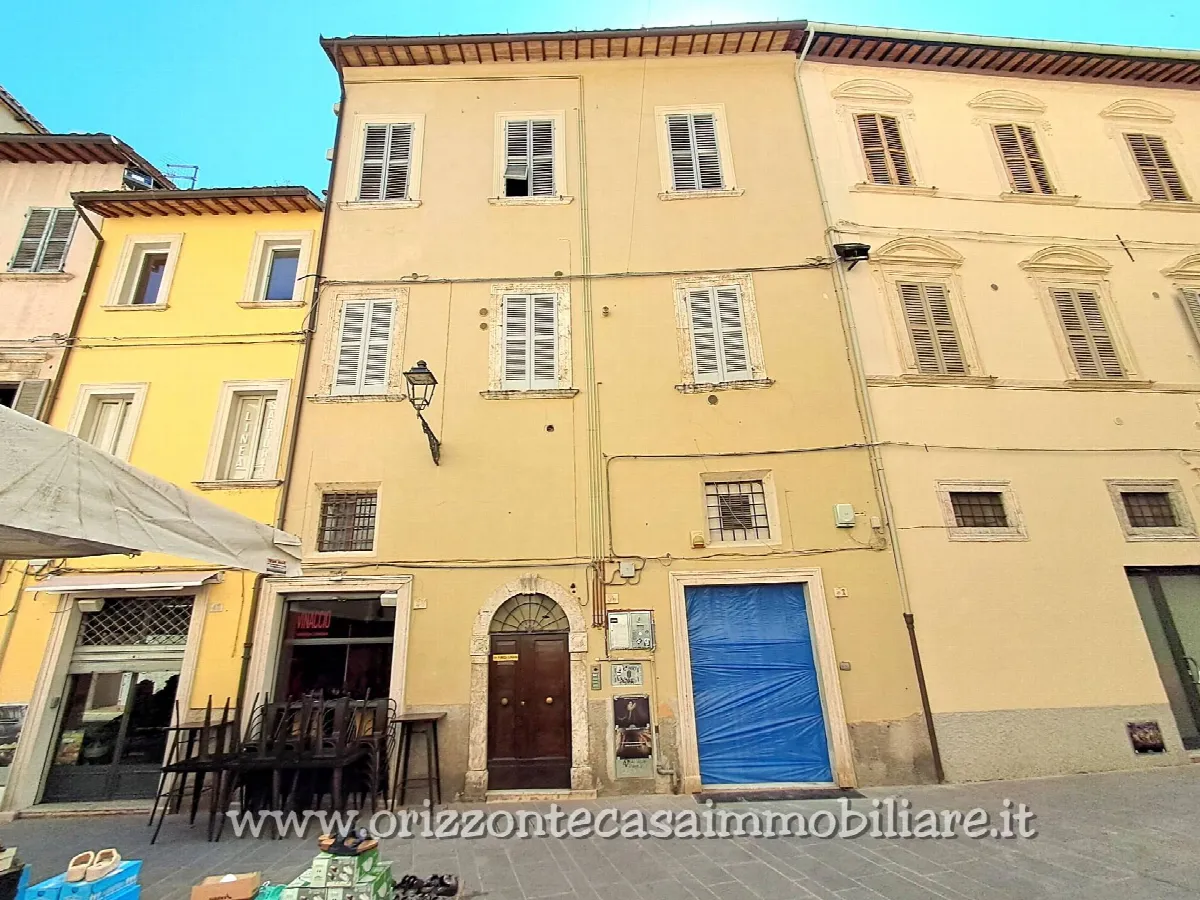 Appartamento in vendita a Ascoli Piceno, Centro Storico - foto 1