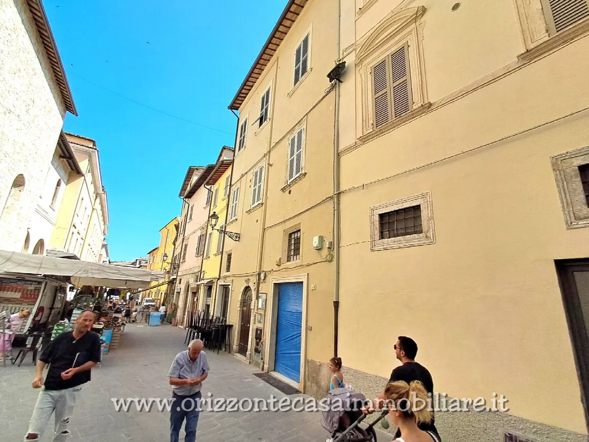 Appartamento in vendita a Ascoli Piceno, Centro Storico - foto 3