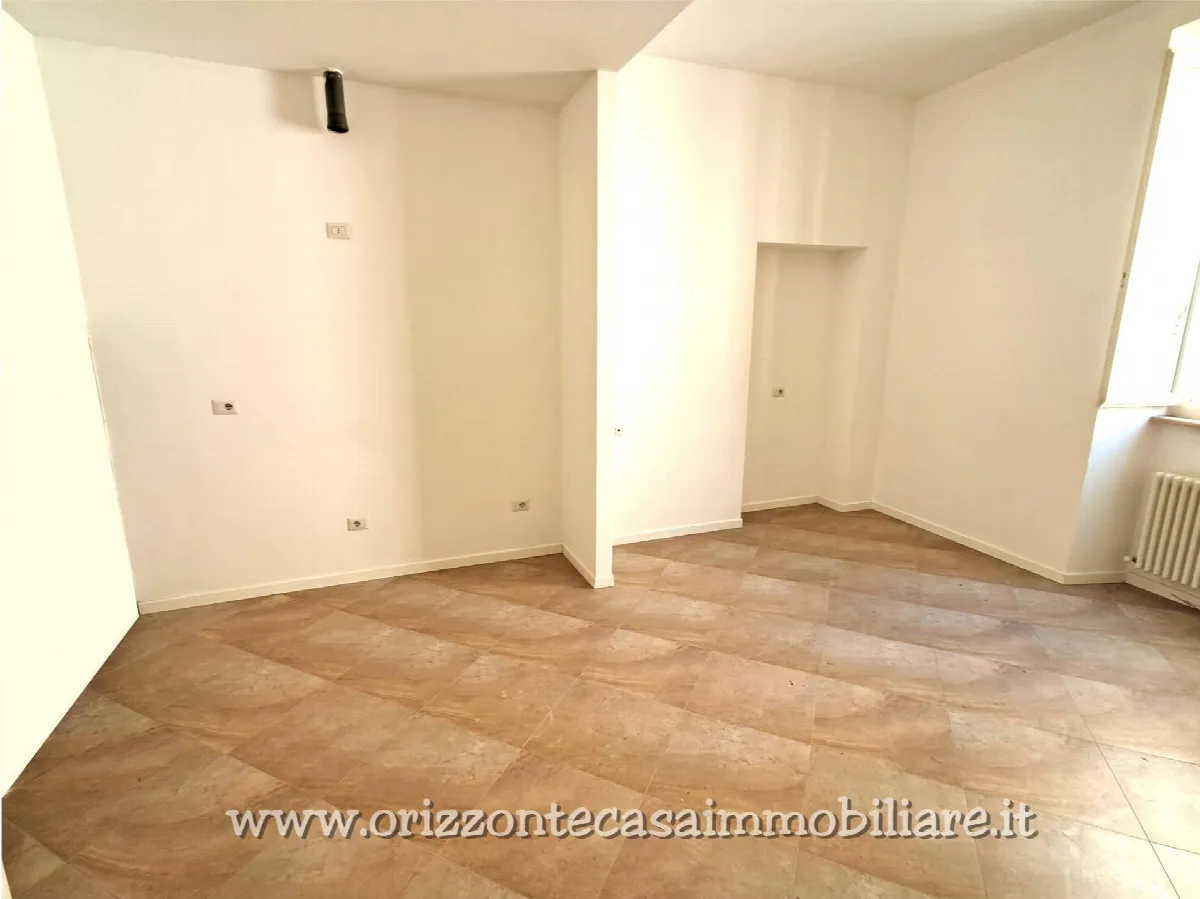 Appartamento in vendita a Ascoli Piceno, Centro Storico - foto 5