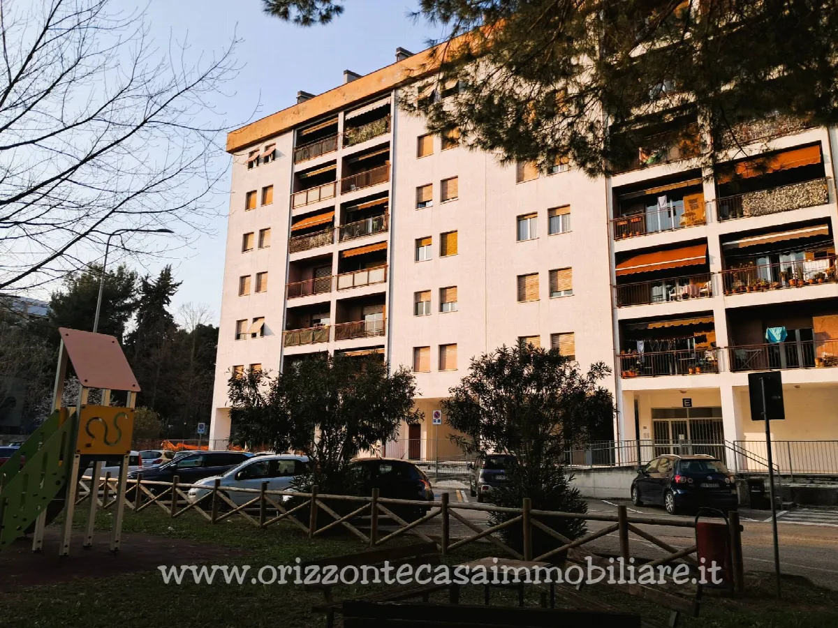 Appartamento in vendita a Ascoli Piceno, Monticelli - foto 1