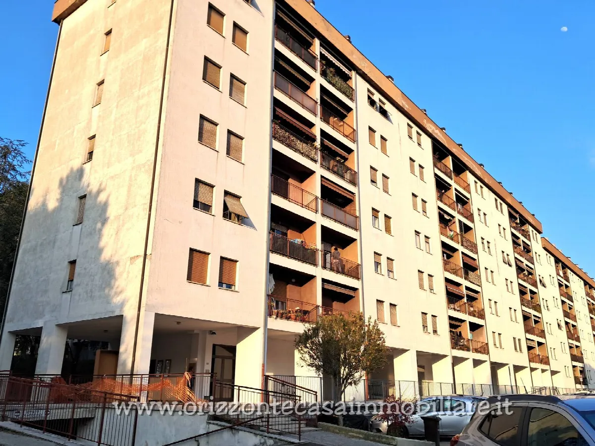 Appartamento in vendita a Ascoli Piceno, Monticelli - foto 2
