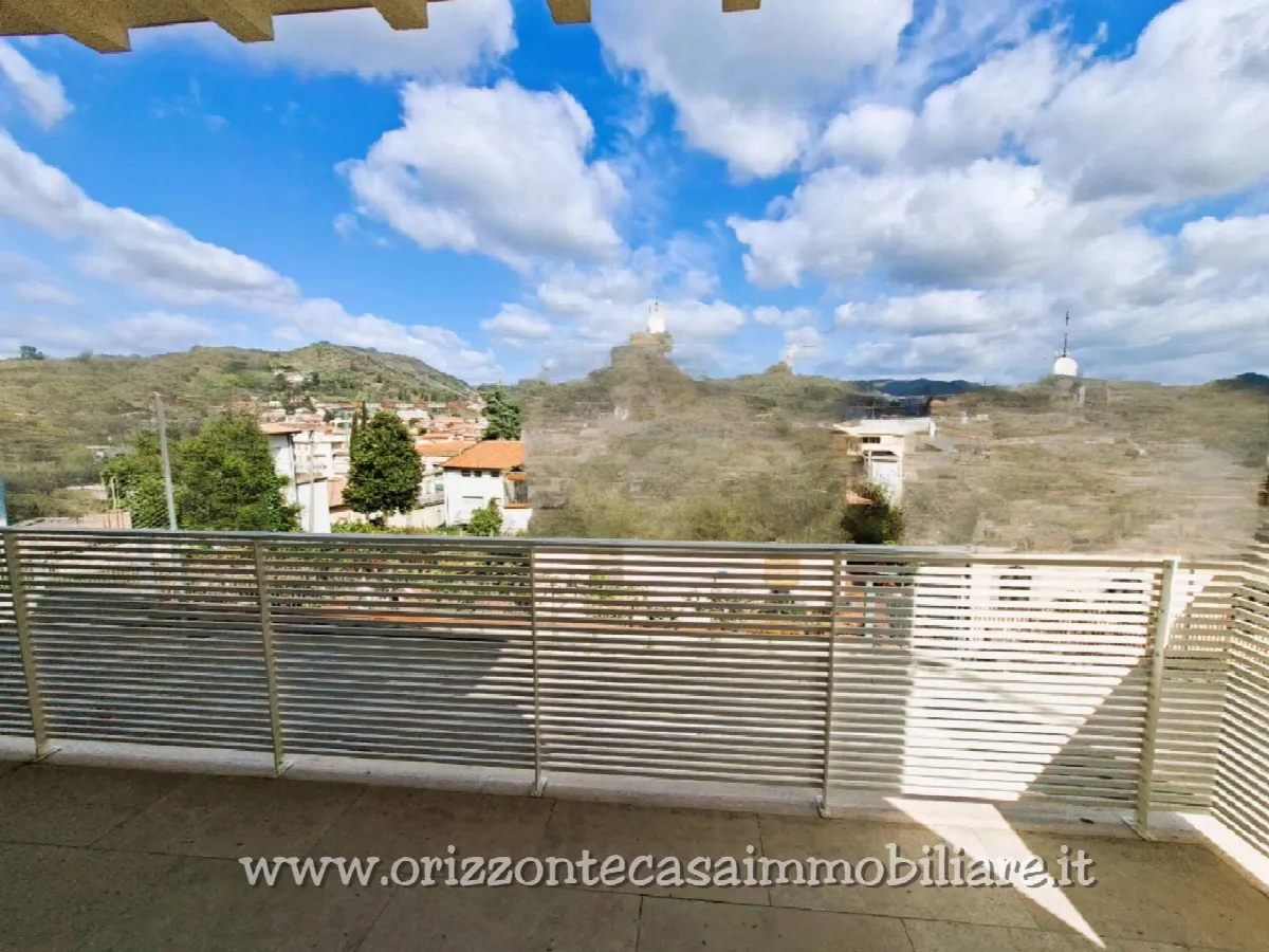 APPARTAMENTO CON GIARDINO in vendita a Ascoli Piceno, Centro Storico - foto 3