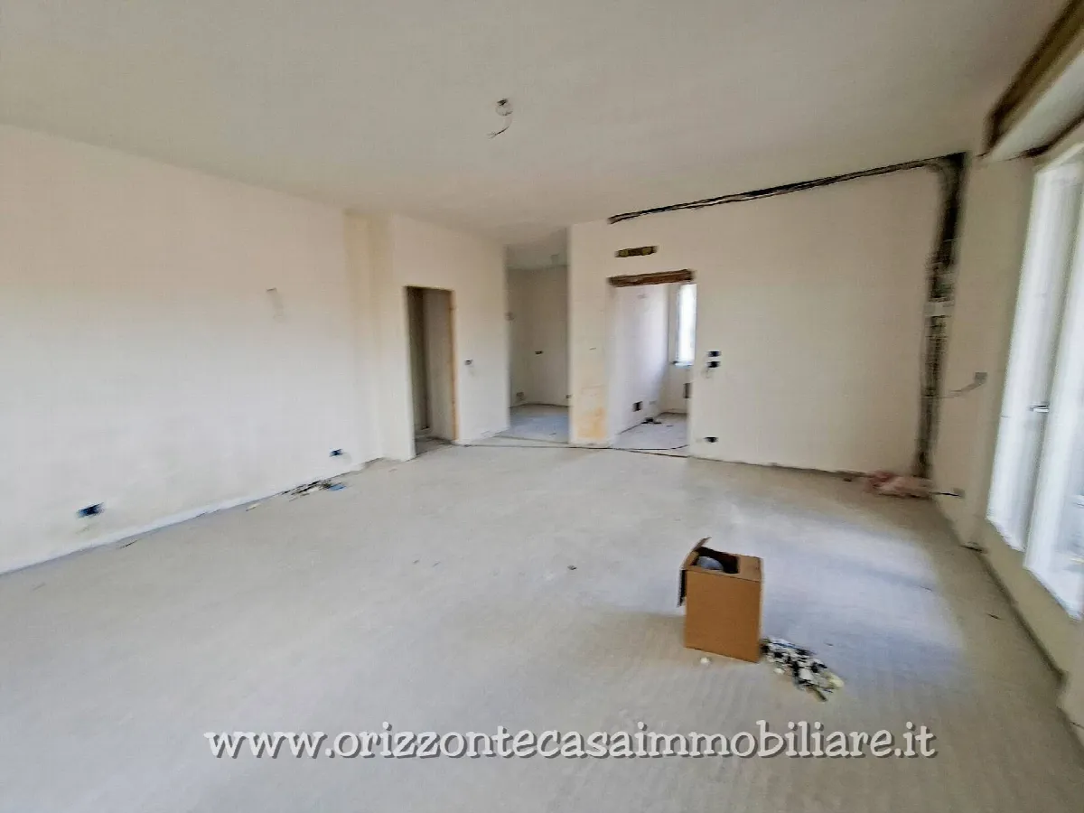 APPARTAMENTO CON GIARDINO in vendita a Ascoli Piceno, Centro Storico - foto 8