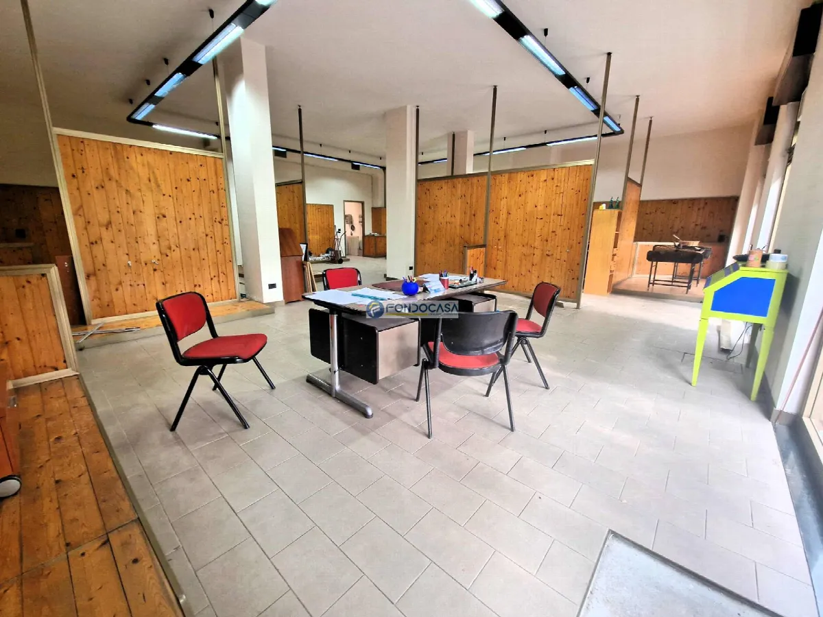 Appartamento in vendita a Pavia, Centro Storico - foto 5