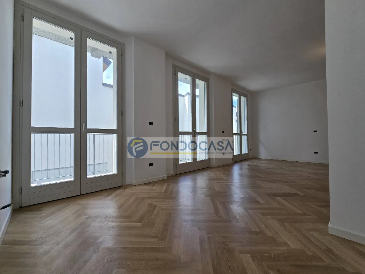 Appartamento in vendita a Pavia, Centro Storico - foto 8