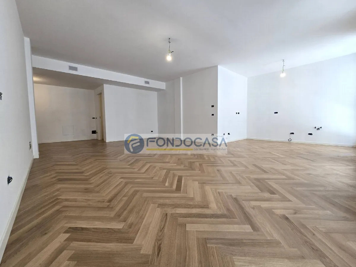 Appartamento in vendita a Pavia, Centro Storico - foto 3