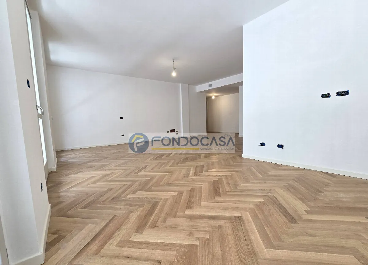 Appartamento in vendita a Pavia, Centro Storico - foto 4