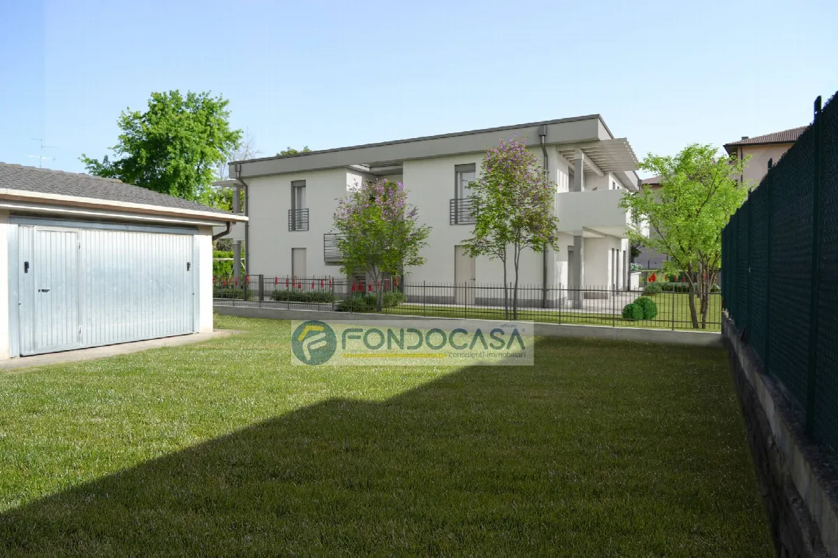 Appartamento in vendita a Castelnuovo del Garda, Castelnuovo - foto 9