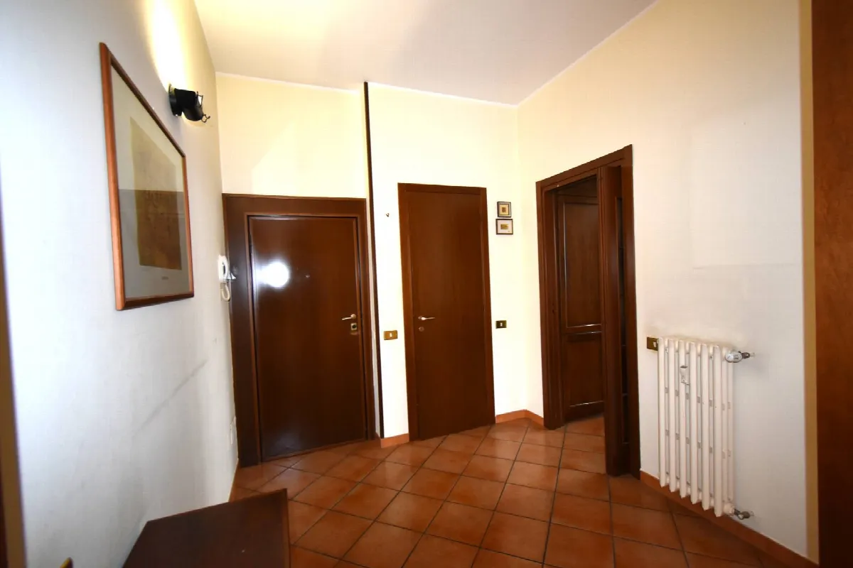 Appartamento in vendita a Bernareggio - foto 5