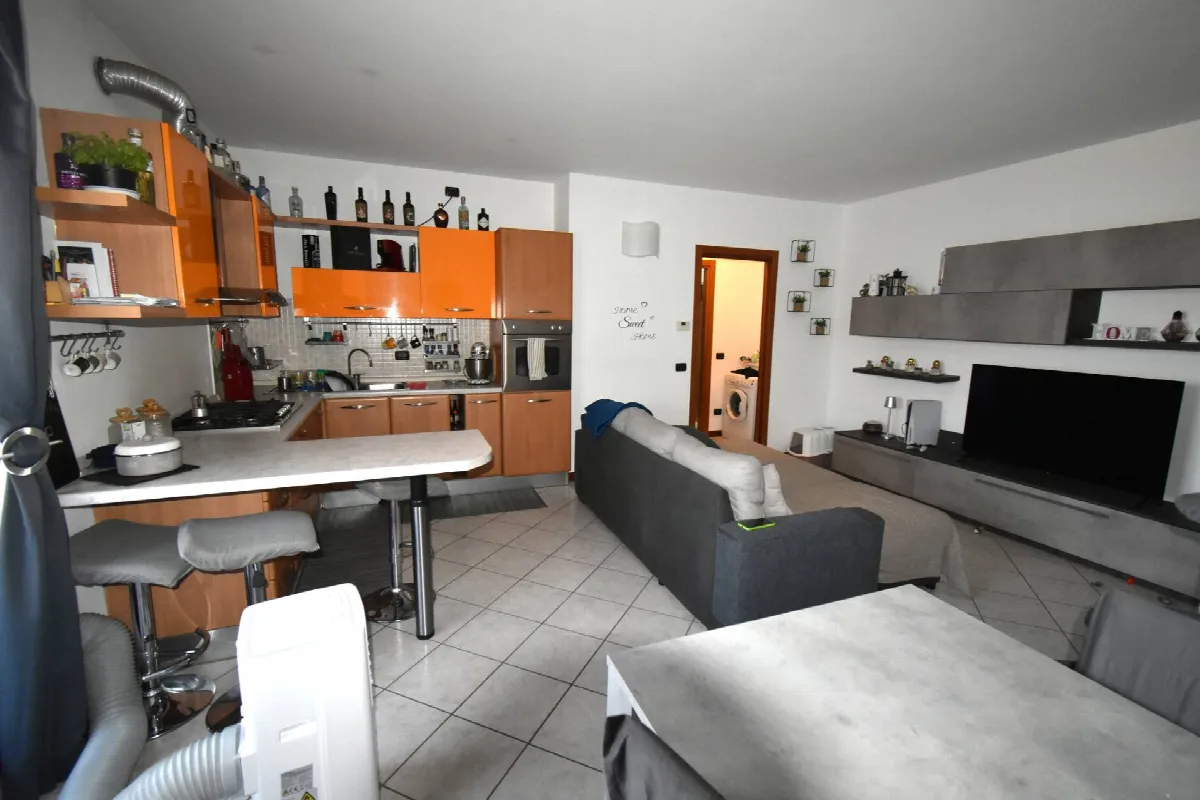 Appartamento in vendita a Bernareggio - foto 3