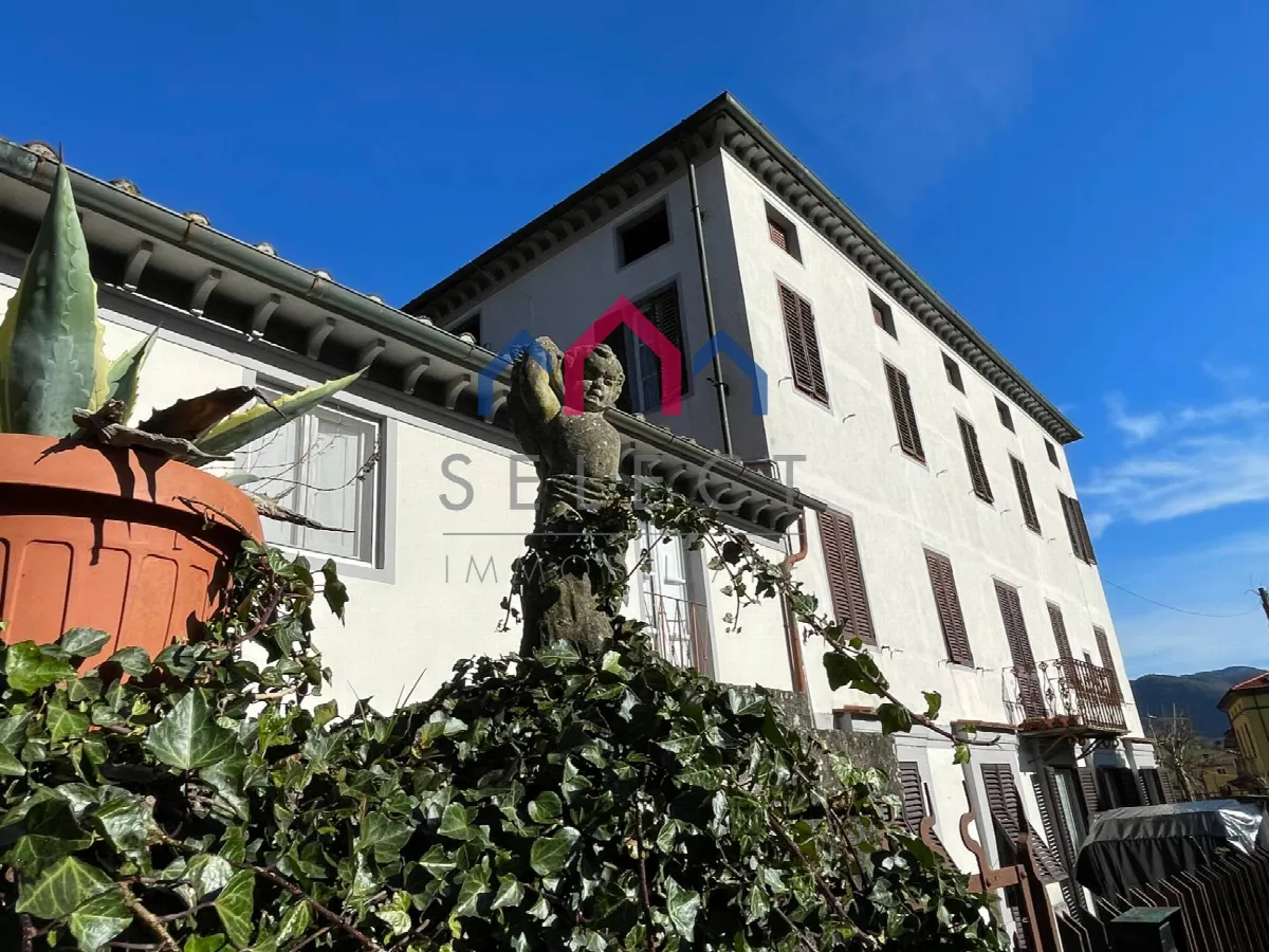 Appartamento in vendita a Borgo a Mozzano, Valdottavo - foto 1