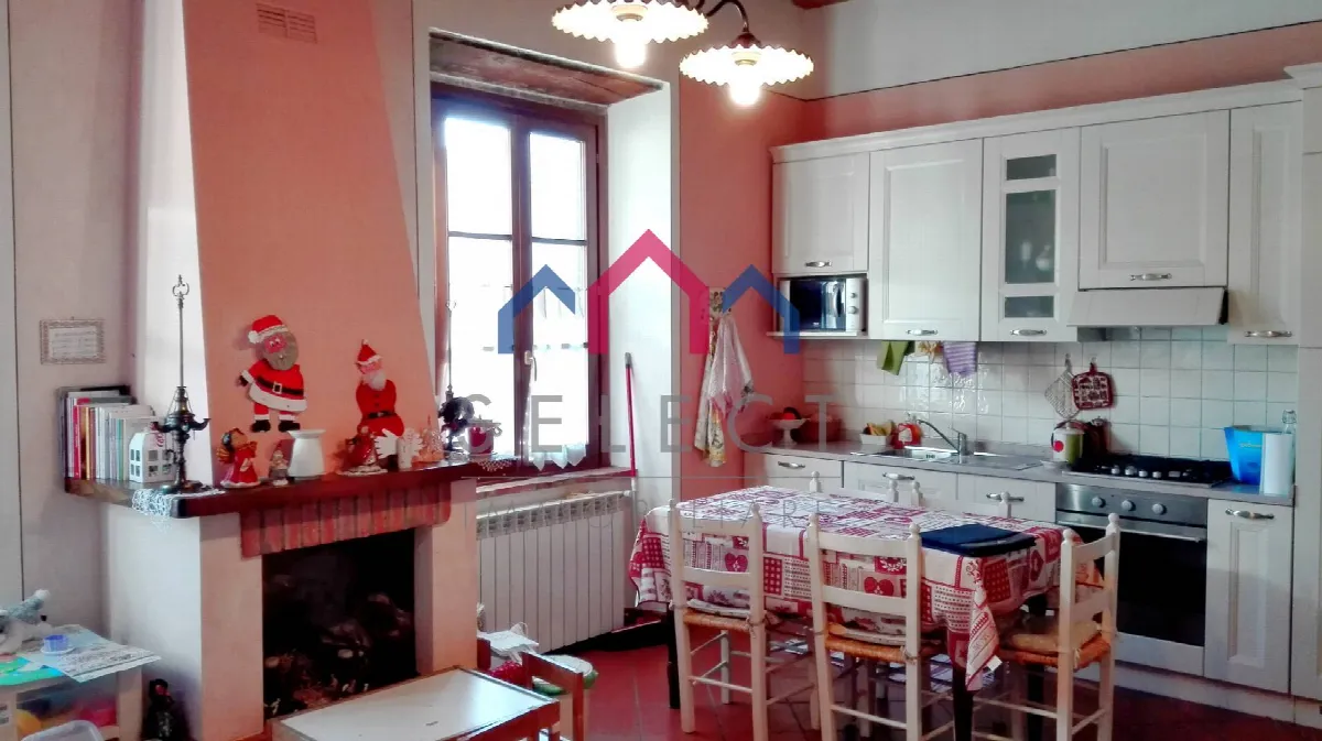 Appartamento in vendita a Borgo a Mozzano, capoluogo - foto 1
