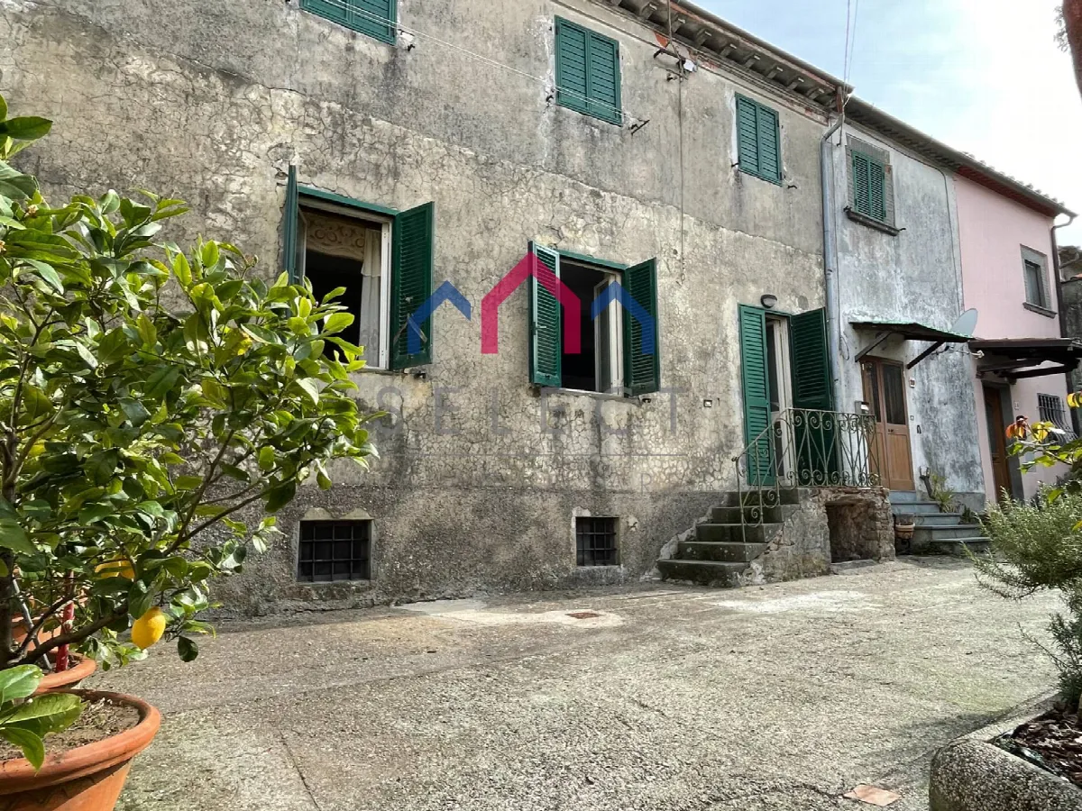 Appartamento indipendente in vendita a Bagni di Lucca, Lugliano - foto 1