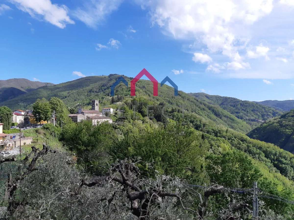 Appartamento indipendente in vendita a Bagni di Lucca, Lugliano - foto 2