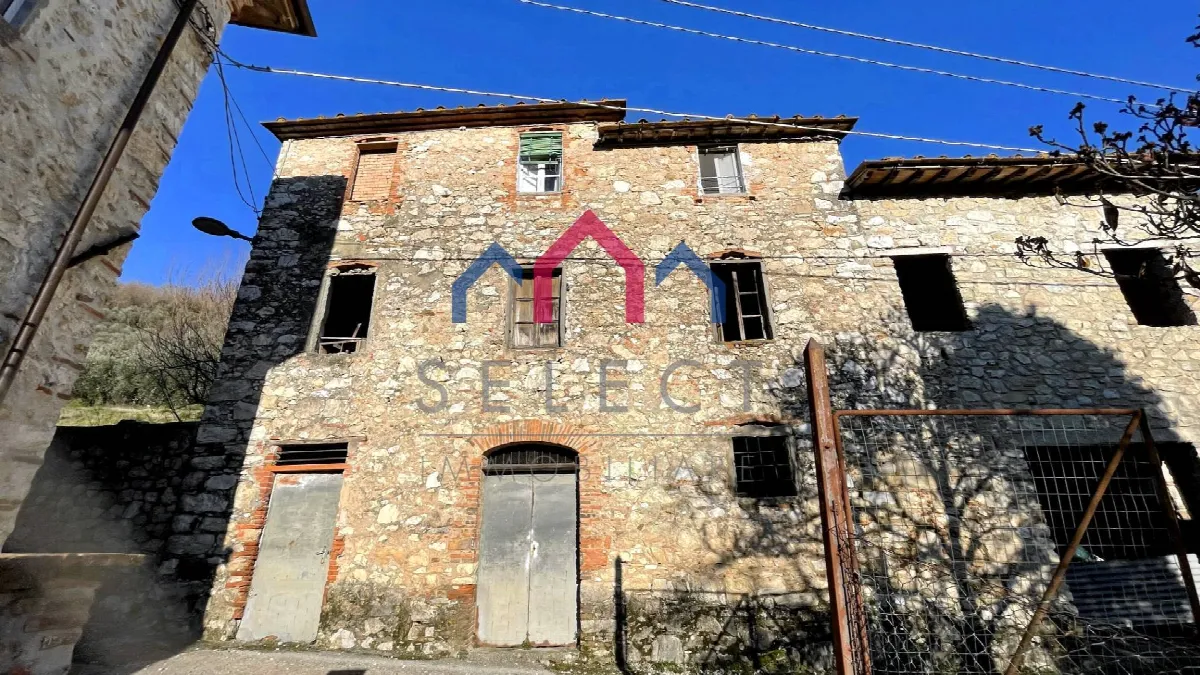 Appartamento indipendente in vendita a Borgo a Mozzano, Domazzano - foto 1
