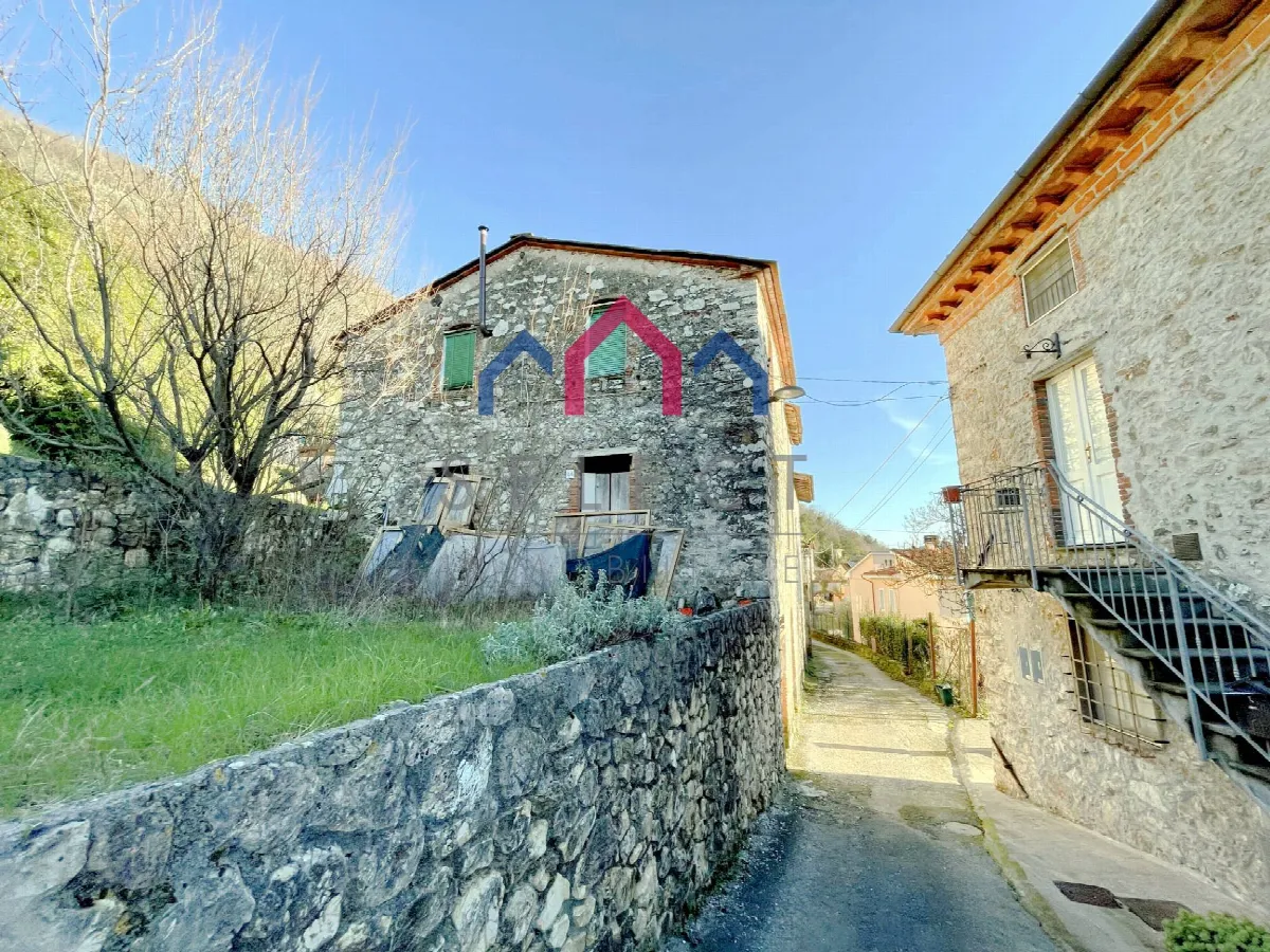 Appartamento indipendente in vendita a Borgo a Mozzano, Domazzano - foto 10