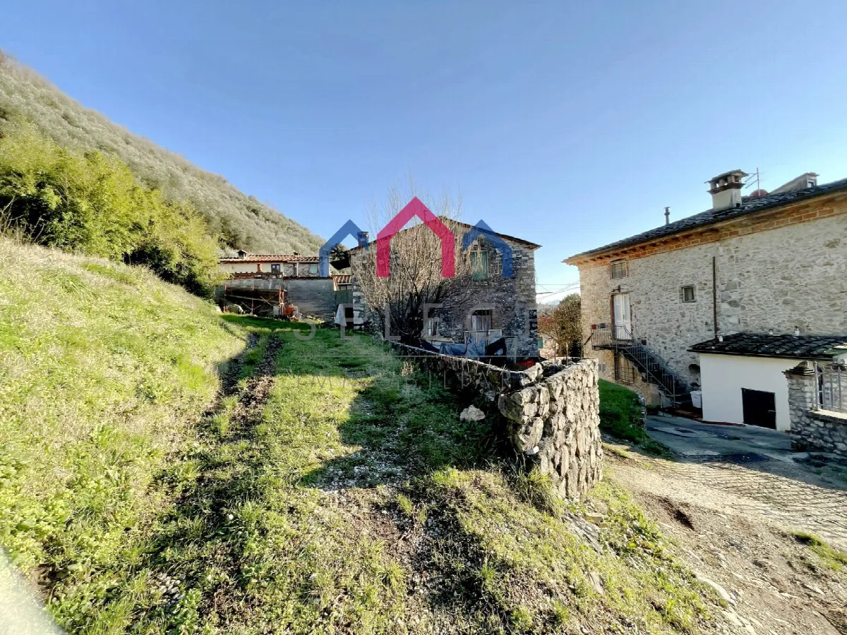 Appartamento indipendente in vendita a Borgo a Mozzano, Domazzano - foto 9