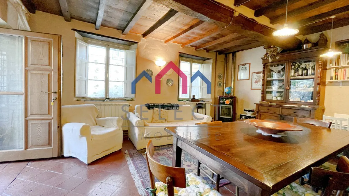 Appartamento indipendente in vendita a Borgo a Mozzano, Cune - foto 1
