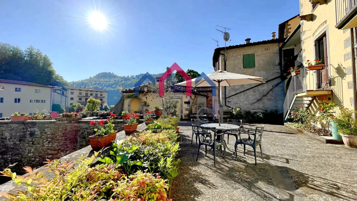 Appartamento in vendita a Castelnuovo di Garfagnana - foto 1