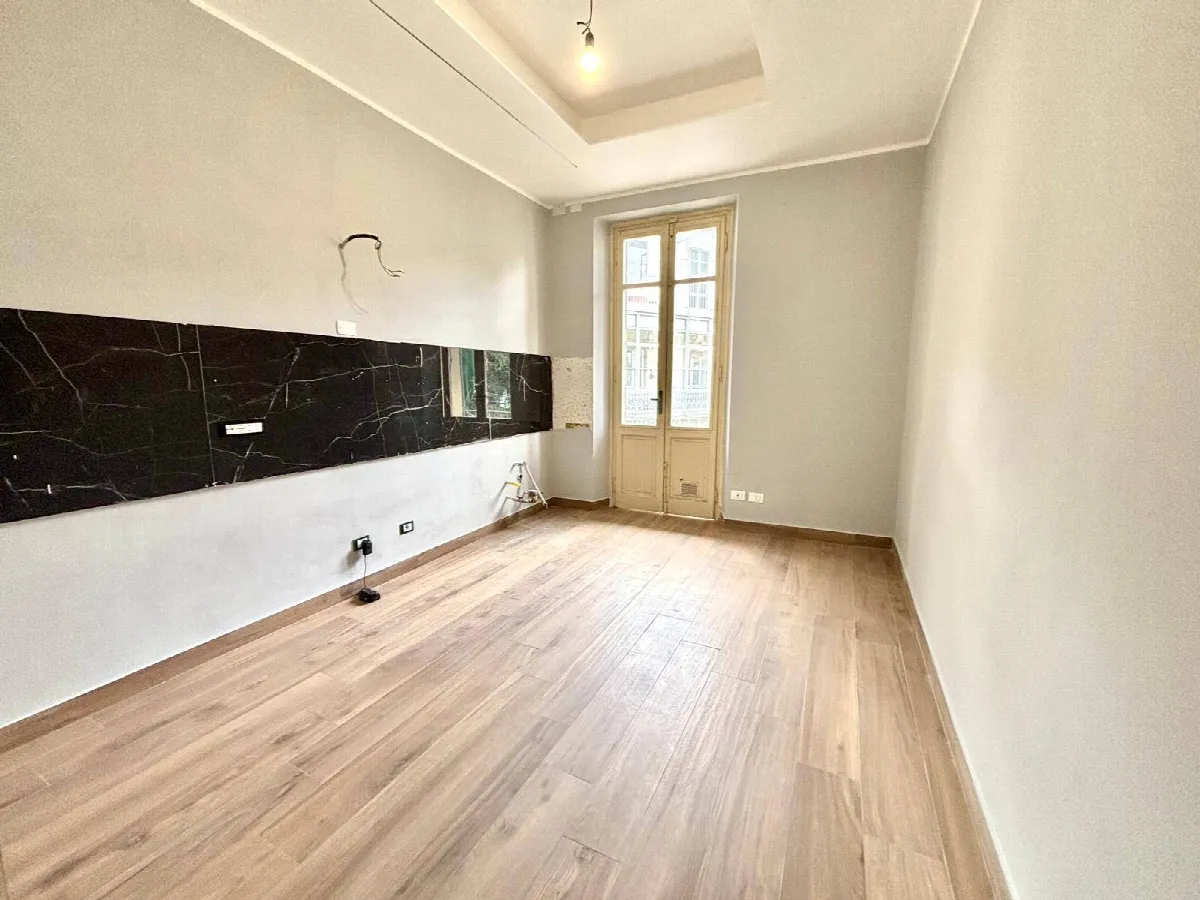Appartamento in vendita a Alessandria, Centro-P.zza Garibaldi - foto 1