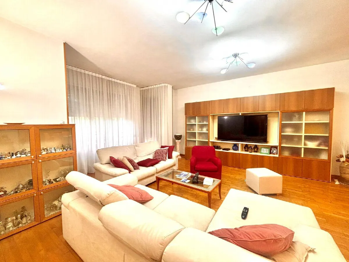 Appartamento in vendita a Alessandria, Centro-P.zza Garibaldi - foto 4