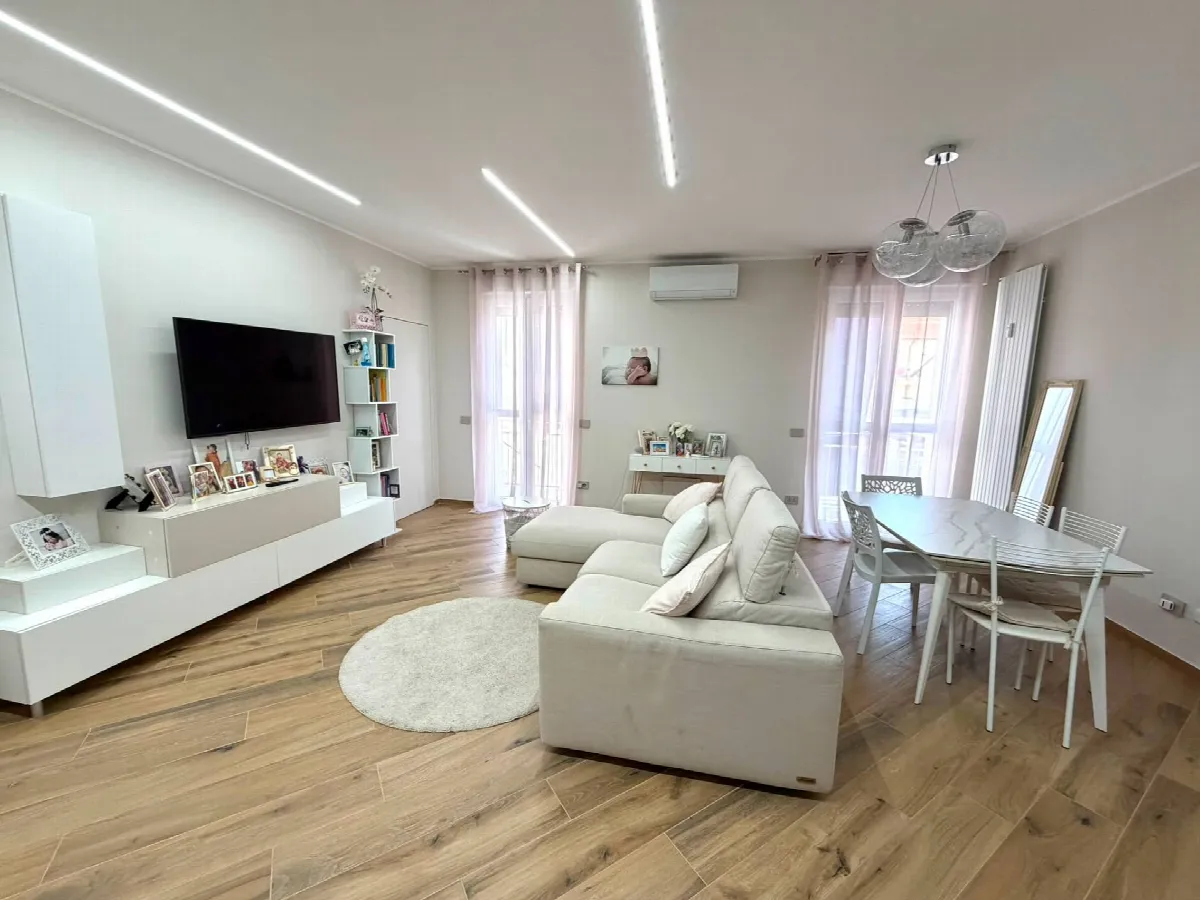 Appartamento in vendita a Alessandria, Centro-P.zza Garibaldi - foto 2
