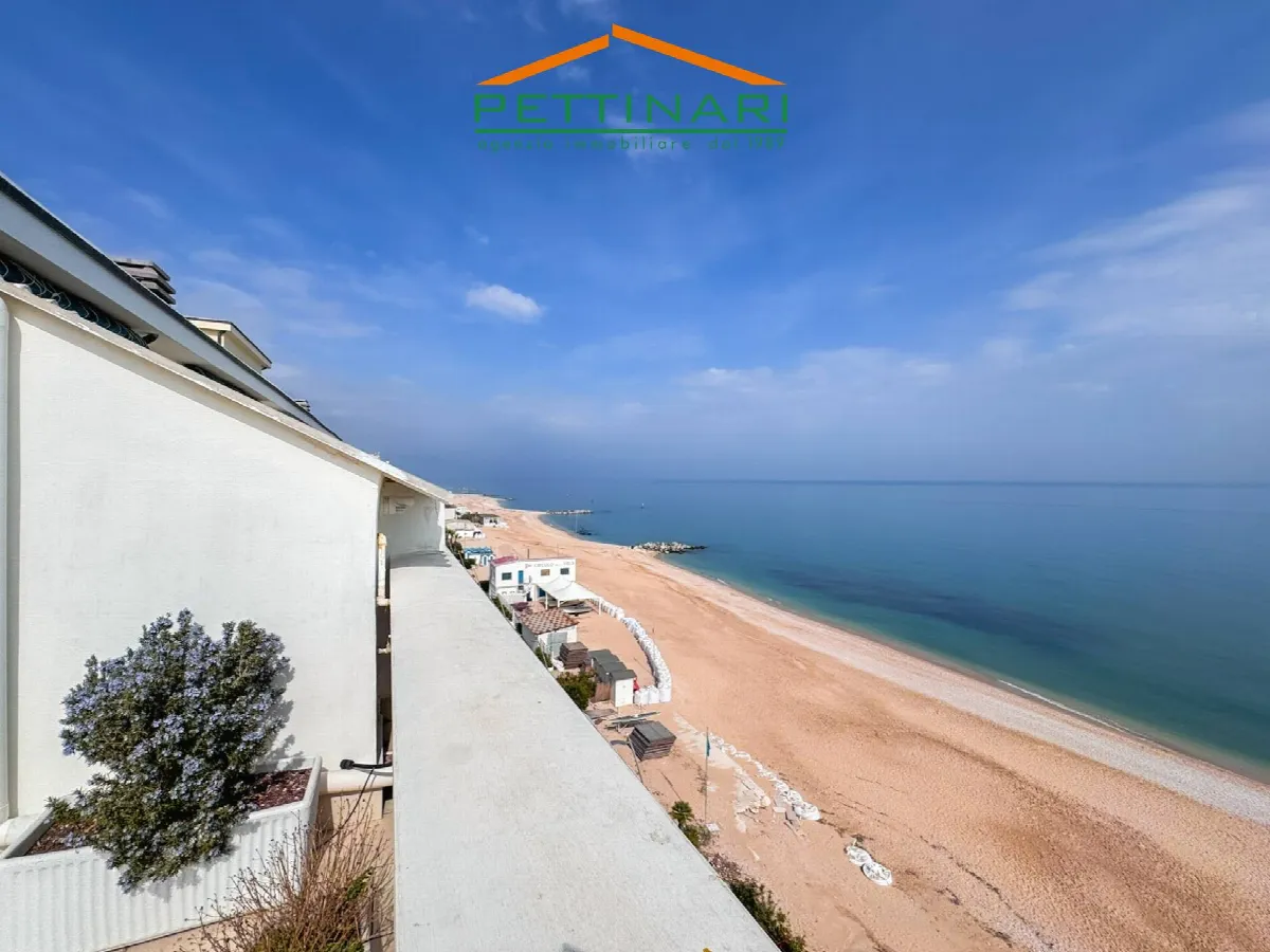 Mansarda/Attico in vendita a Porto Recanati, Prima fila sul Mare - foto 6