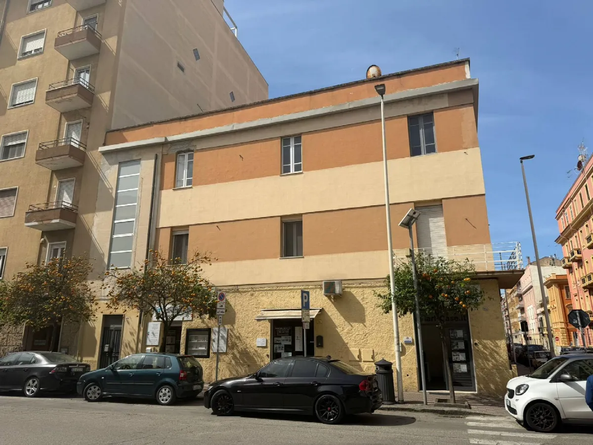 Appartamento in vendita a Cagliari, San Benedetto - foto 1