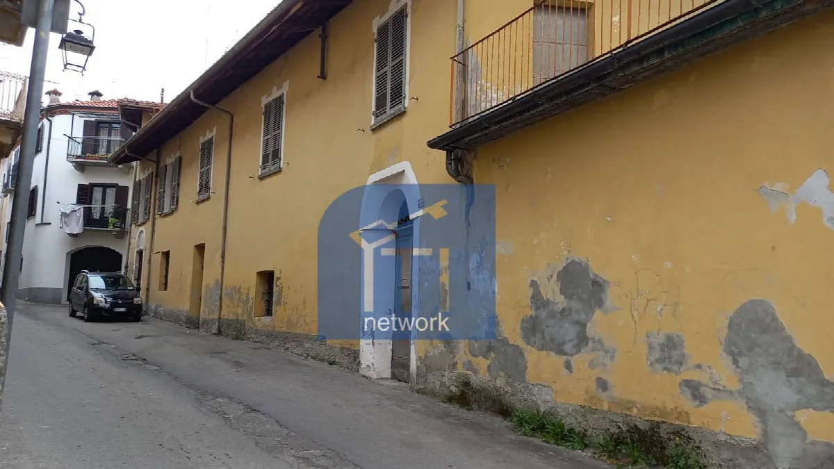 QUADRILOCALE in vendita a Cuorgnè - foto 4