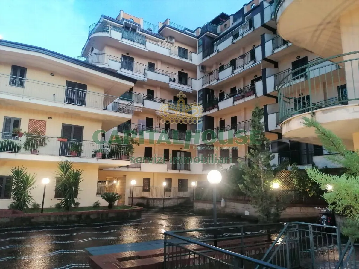 Appartamento in vendita a Caserta, Falciano - foto 1