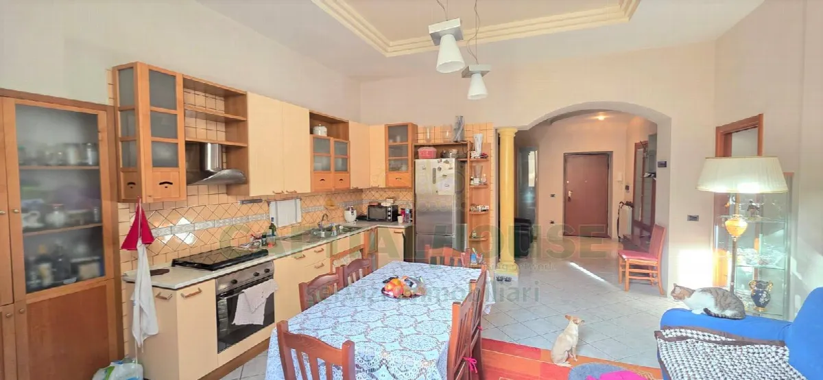 Appartamento in vendita a Caserta, Centro - foto 1