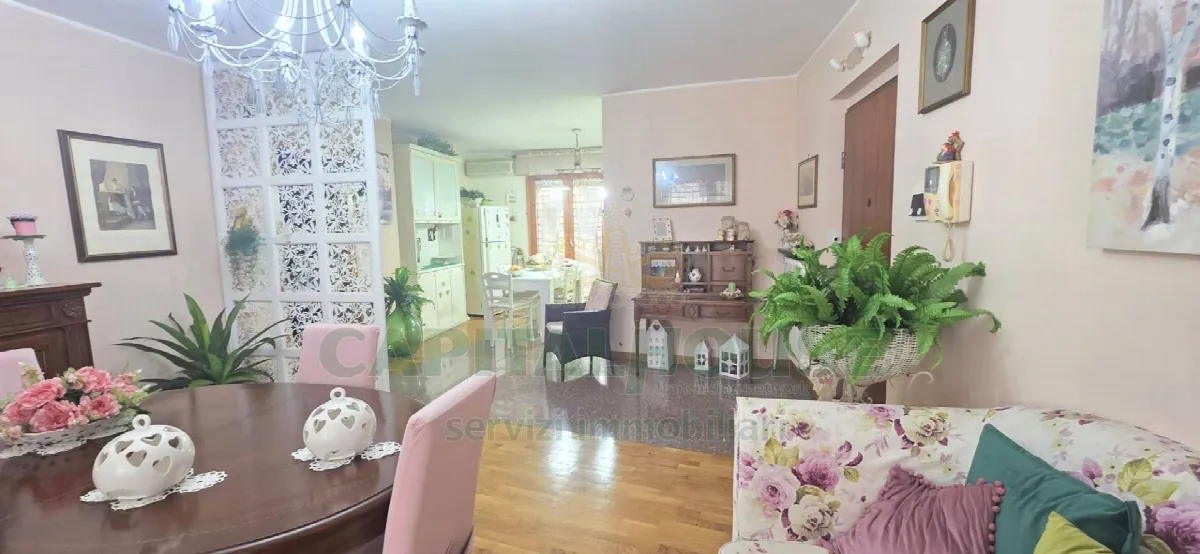 Appartamento in vendita a Caserta, Lincoln - foto 5