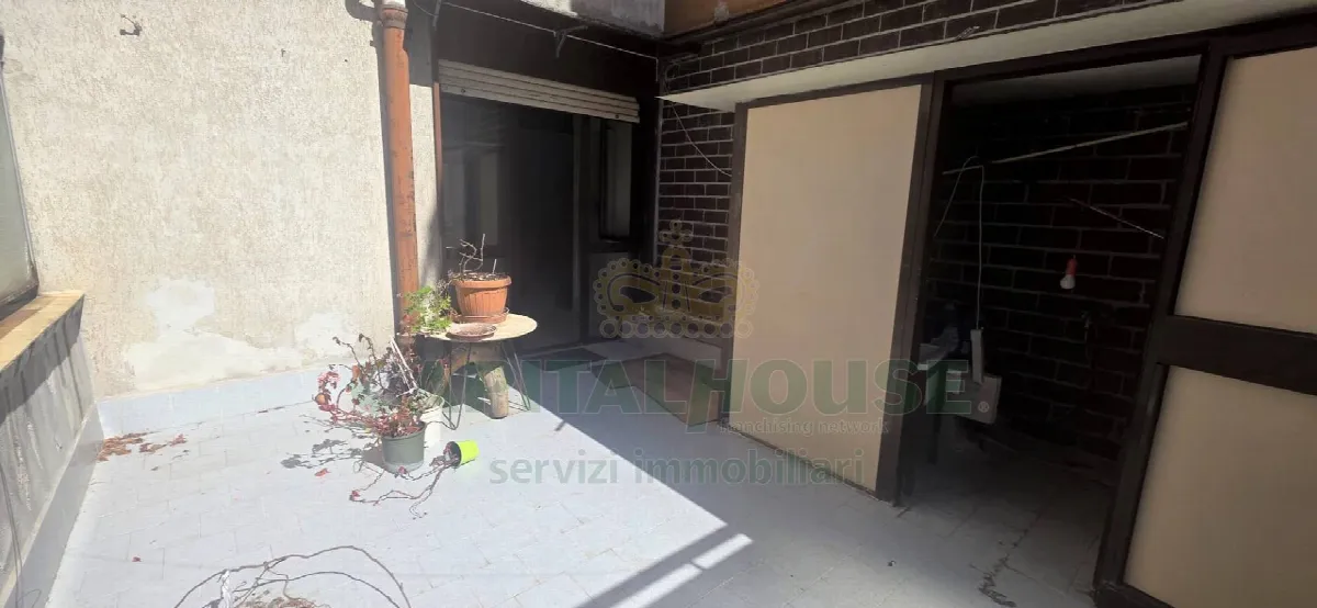 Appartamento in vendita a Caserta, Lincoln - foto 2
